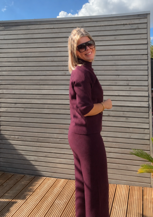 BURGUNDY SET