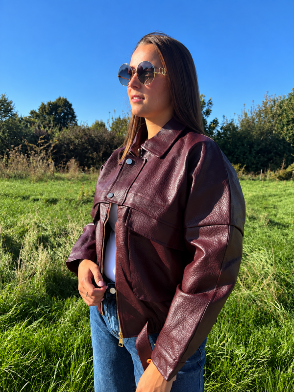 BURGUNDY OVERSIZED JACKET