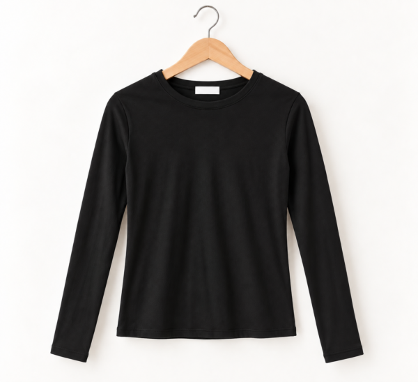 LIVIA ESSENTIAL TOP