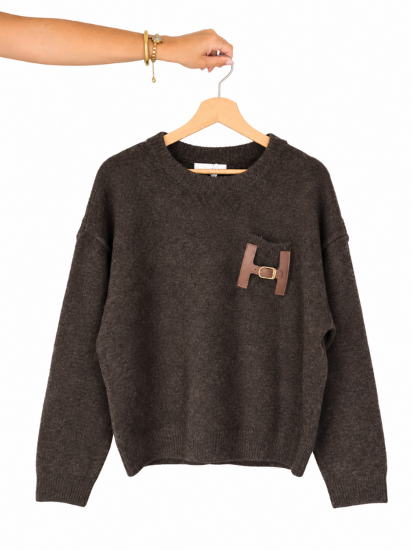 CHOCOLATE DETAIL SWEATER