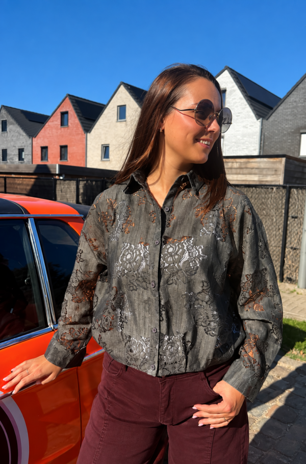 LACE DETAIL BLOUSE