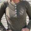 RIBBED BUTTON TOP OLIVE